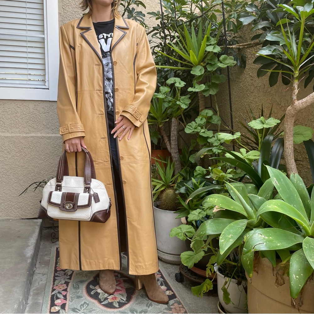 Vintage tan/brown Newportnews leather full length coat - Picture 5 of 14